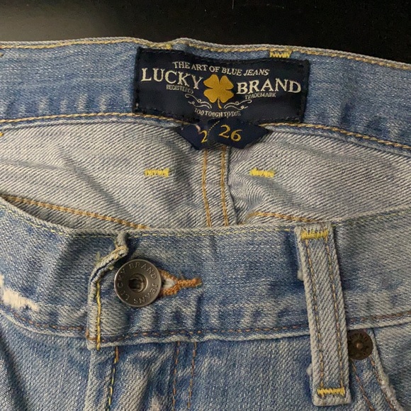 Lucky Jean shorts - Picture 2 of 3